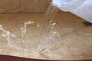 瀍河漏水维修 免砸砖防水材料该如何施工