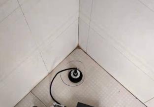 瀍河卫生间漏水维修之 loft 夹层储藏室毗邻暗管渗水哪家好，推荐诚匠小爱修缮